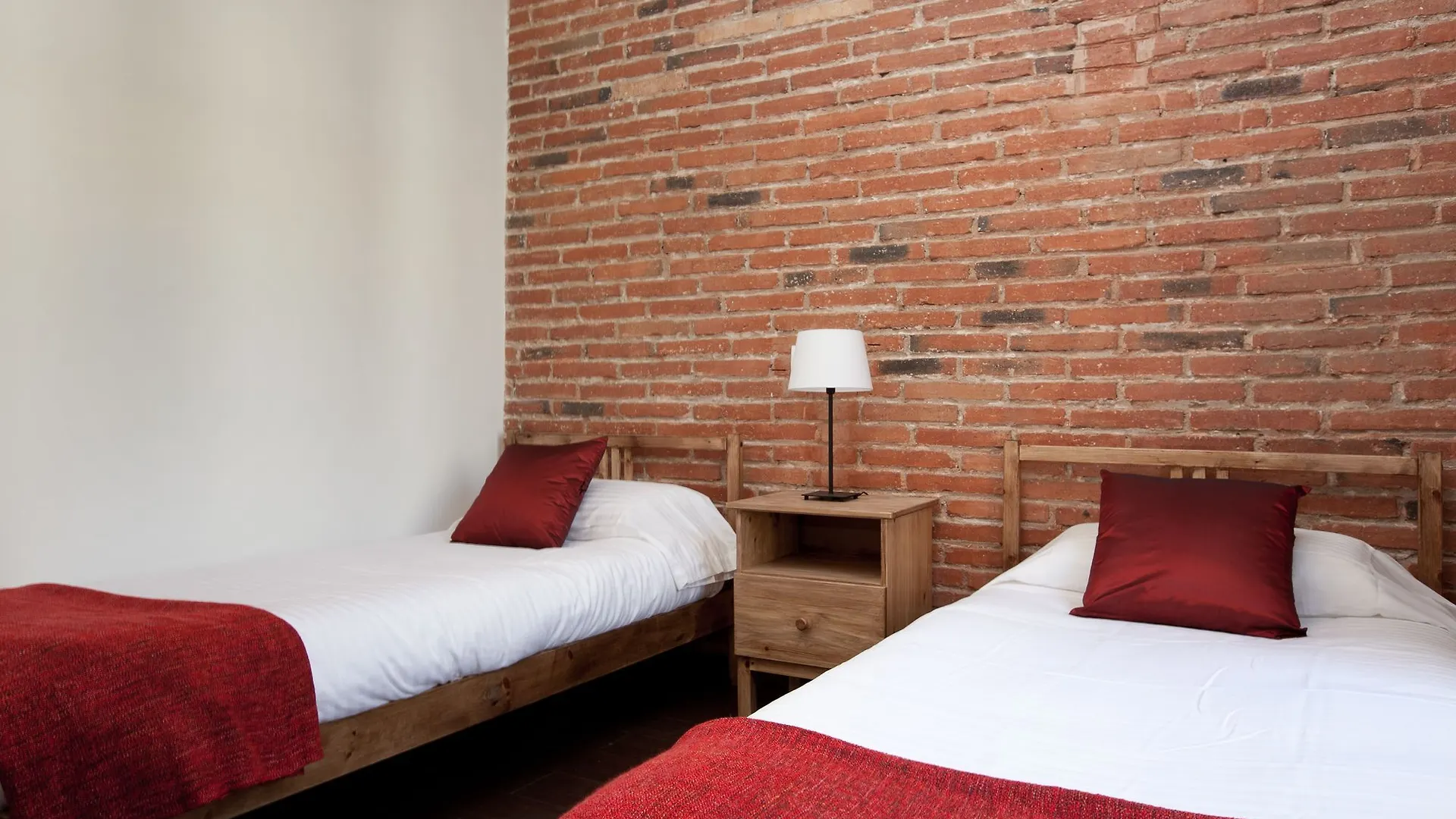 Sagrada Familia Apartments Barcelona 0*,  Spain