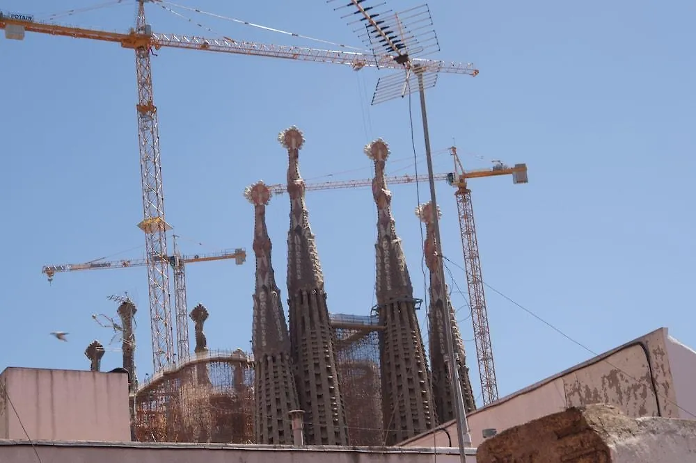 Sagrada Familia Apartments Barcelona Spain
